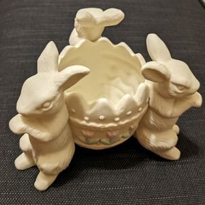 Bunny figurine trio of bunnies Peter Rabbit Easter